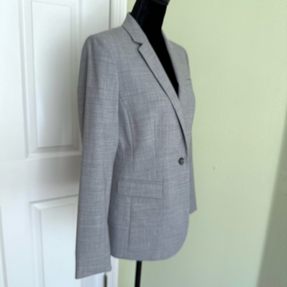 NEW Banana Republic Gray Lightweight Wool Blazer Suit Jacket - Picture 2 of 11